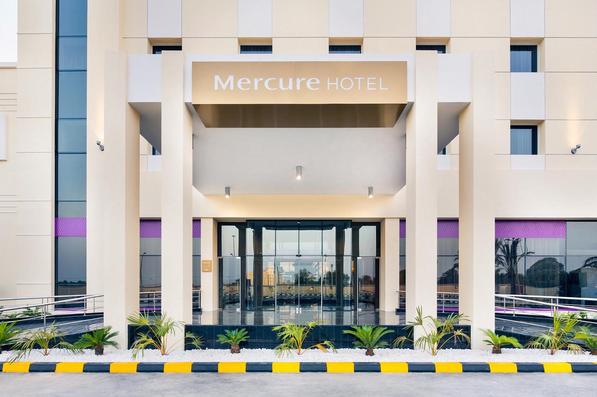 Mercure Suhar Zewnętrze zdjęcie