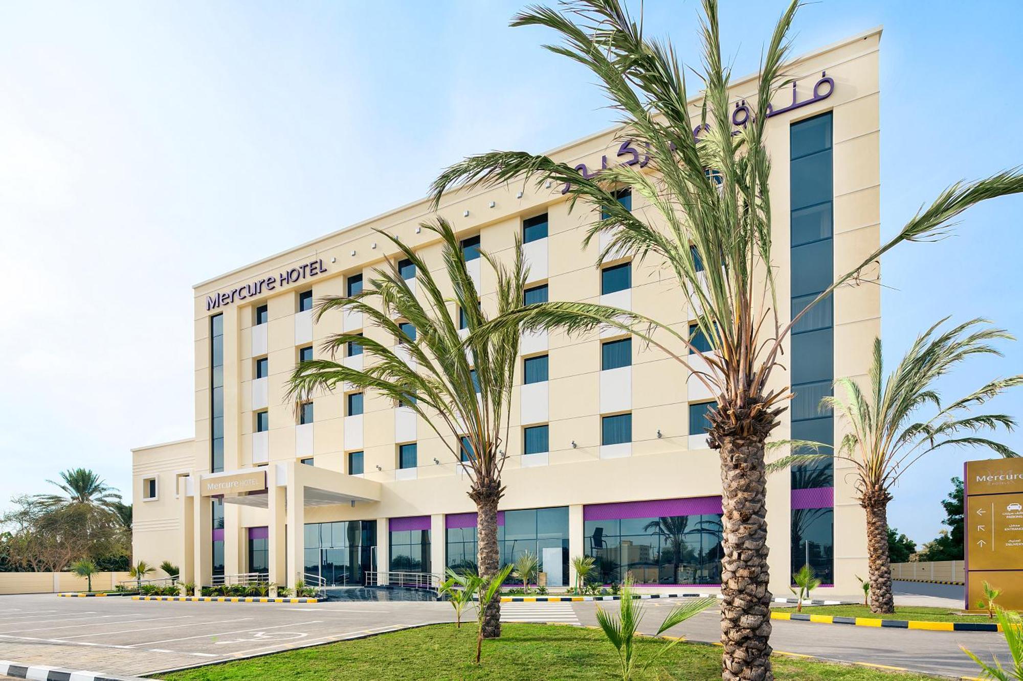Mercure Suhar Zewnętrze zdjęcie