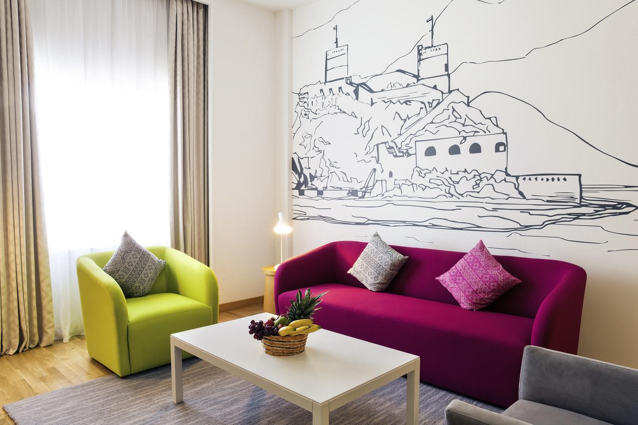 Mercure Suhar Zewnętrze zdjęcie